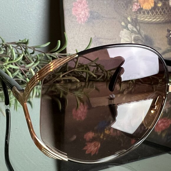 Vintage Christian Dior 2250 Butterfly Sunglasses – Black Enamel & Goldtone main image 5